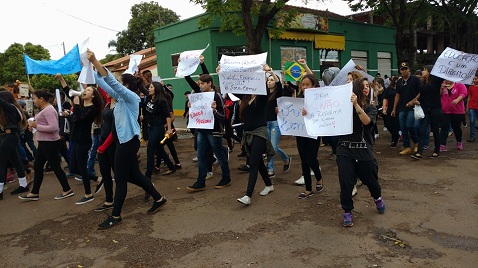 Imagem: Reprodução/Patricia Panaino/Colegio Senador 