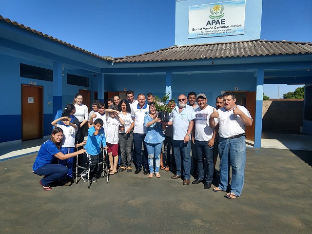 Escolas de Jussara participam do Programa Paraná Mais Verde | jbtreinamento.com.br 