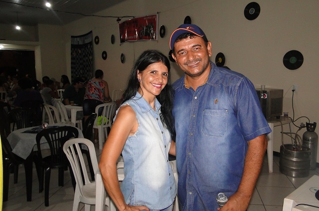 Foto: JB Treinamento | Coordenadores do Grupo de Dança Extravasa, Angela e Fred Foto: JB Treinamento | Coordenadores do Grupo de Dança Extravasa, Angela e Fred