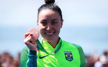 Poliana Okimoto - Medalha de Bronze na maratona aquática Rio 2016 | Imagem: Reprodução / Reuters