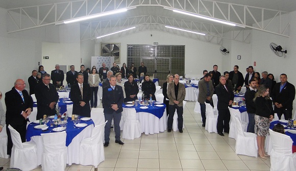 Foto: Associados e convidados do Rotary Club de Jussara | JB Treinamento