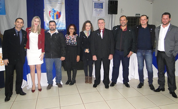Foto: Rotary Club de Jussara | Novo diretoria empossada | JB Treinamento
