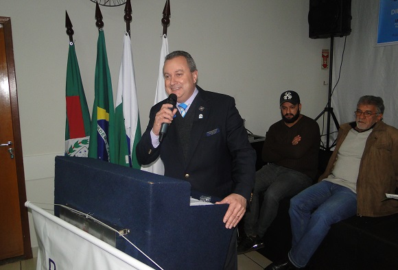 Foto: Claudinei Rocco - Governador Distrital Rotary Club (2009/2010) | JB Treinamento